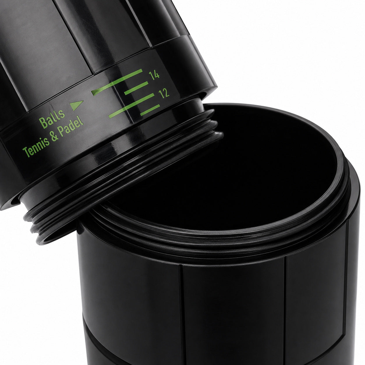 PadelRevive 3-Ball Pressuriser — lid and thread detail